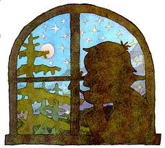 Silhouette denkender Autor am Nachtfenster